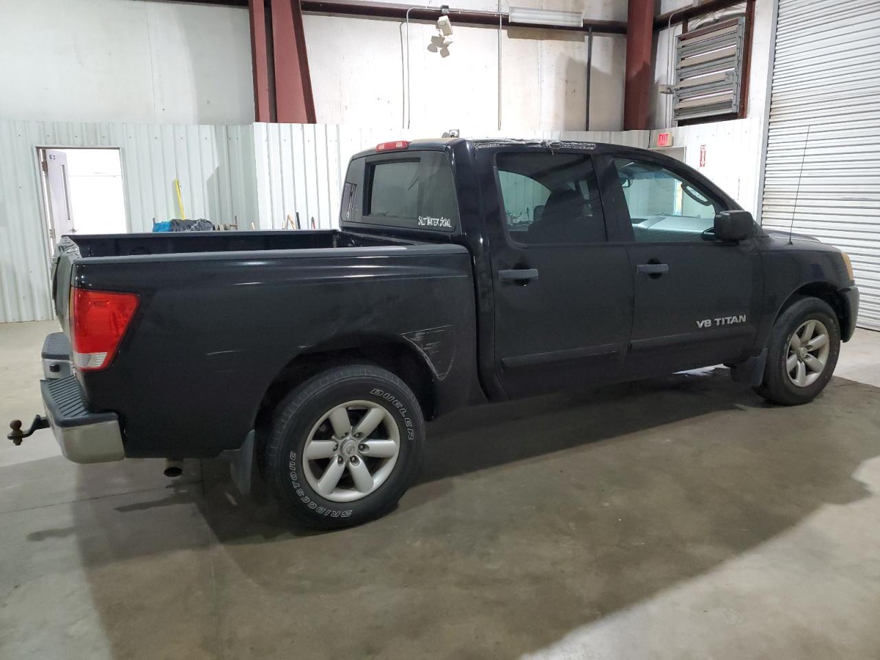 2010 Nissan Titan - Image 3