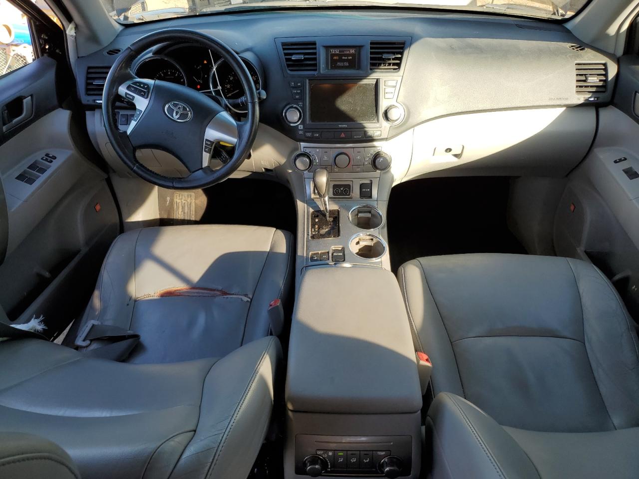 2011 Toyota Highlander - Image 8