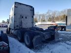 2012 Freightliner Cascadia 125  იყიდება West Warren-ში, MA - Rollover