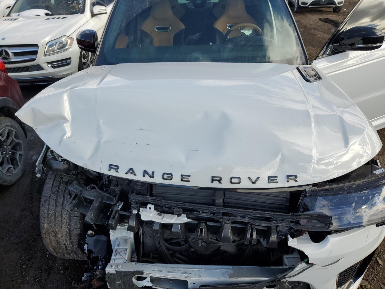 2022 Land Rover Range Rover - Image 12