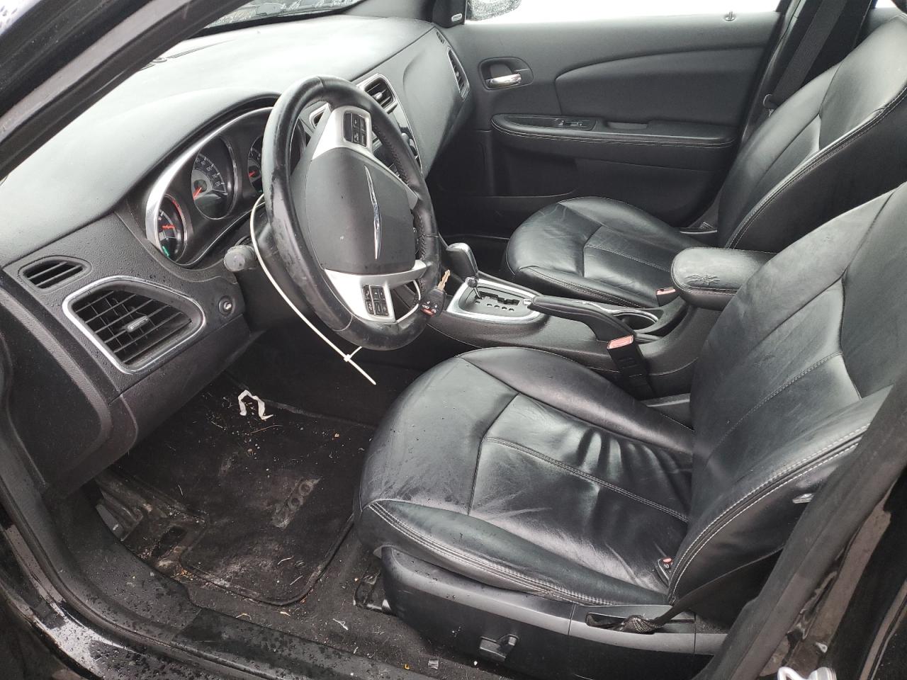 2014 Chrysler 200 - Image 7