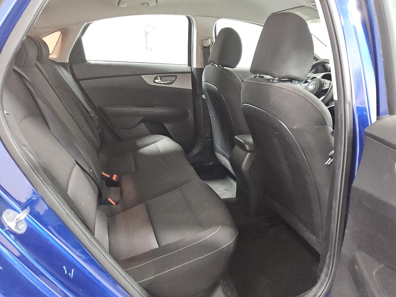 2021 Kia Forte - Image 10