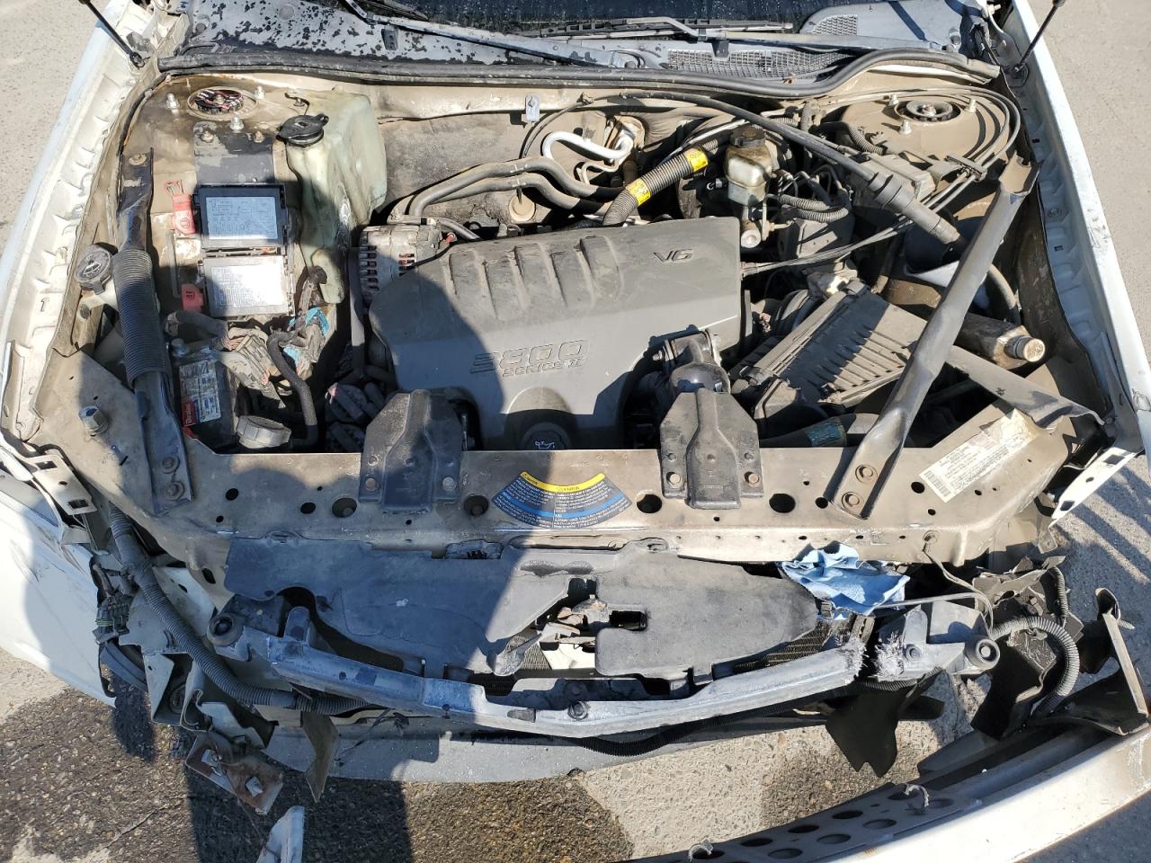 2004 Chevrolet Impala - Image 11