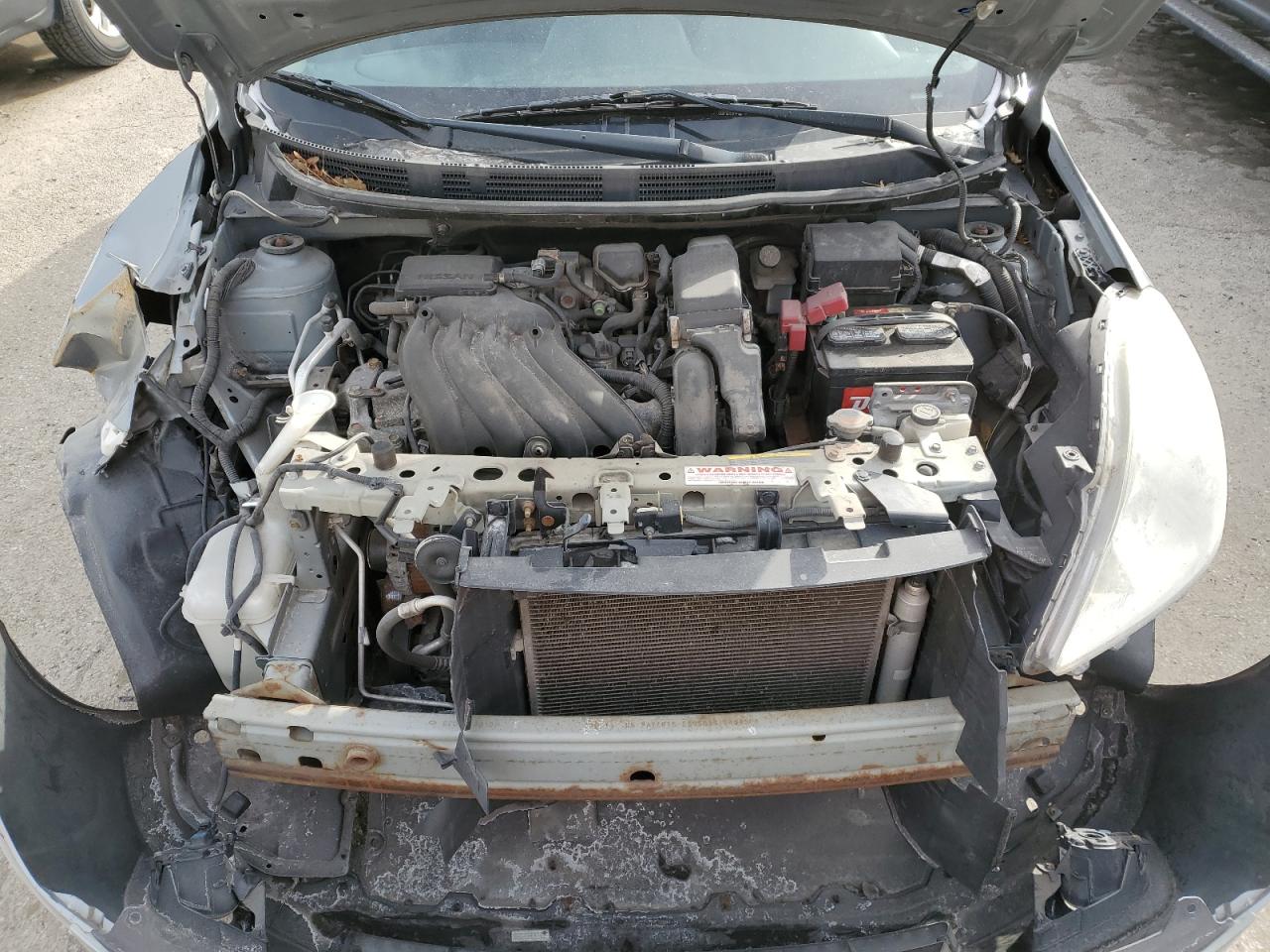 2012 Nissan Versa - Image 12