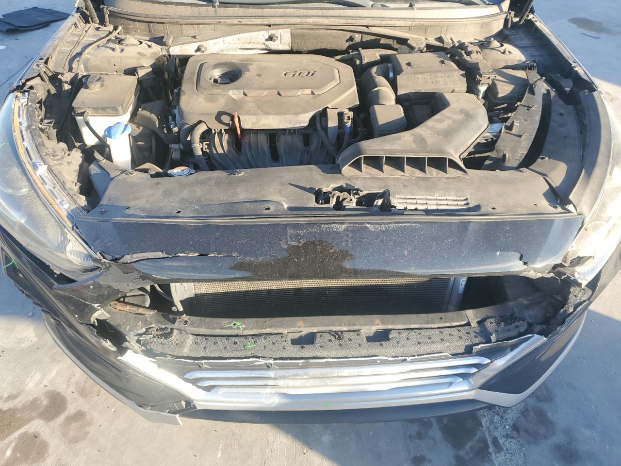 2018 Hyundai Sonata - Image 11
