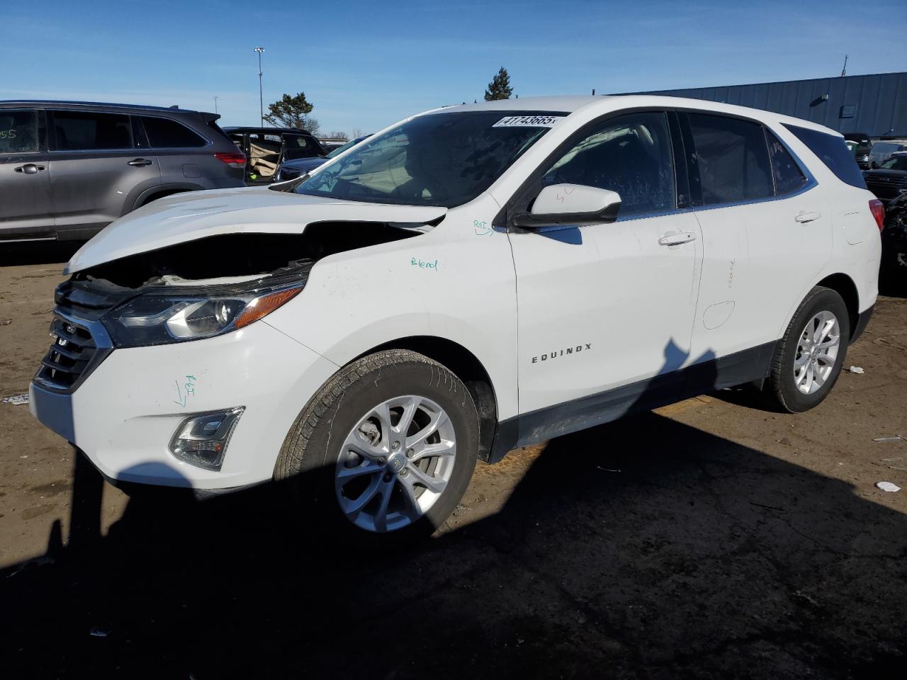 2020 Chevrolet Equinox - Image 1