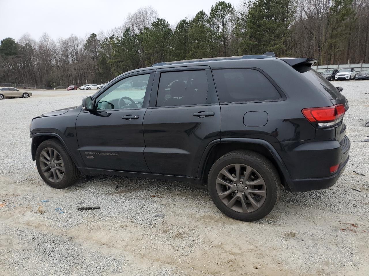 2016 Jeep Grand Cherokee - Image 2