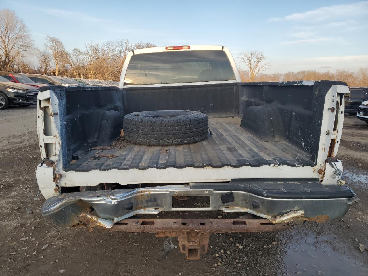 2006 GMC Sierra - Image 6