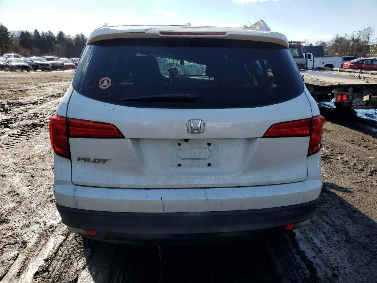 2016 Honda Pilot Ex VIN: 5FNYF5H32GB015706 Lot: 42973595