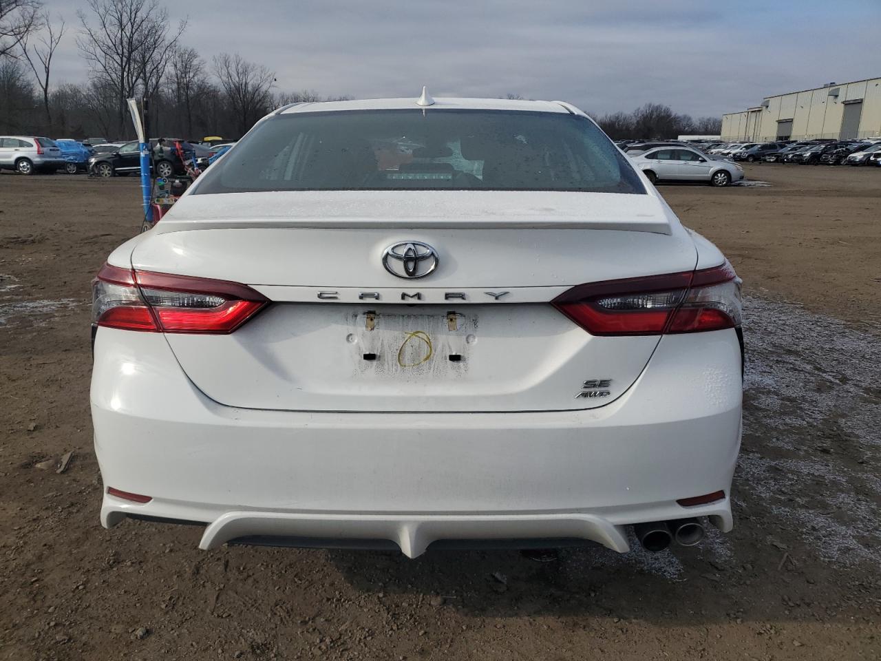 2022 Toyota Camry - Image 6