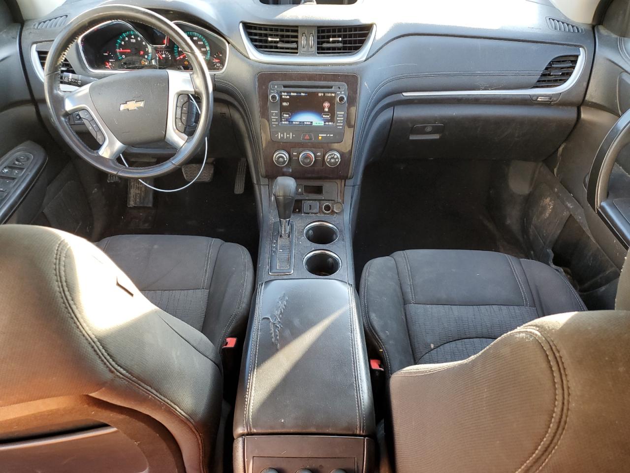 2015 Chevrolet Traverse - Image 8