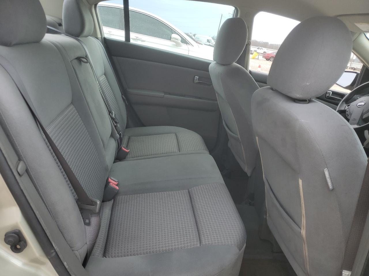 2008 Nissan Sentra - Image 10