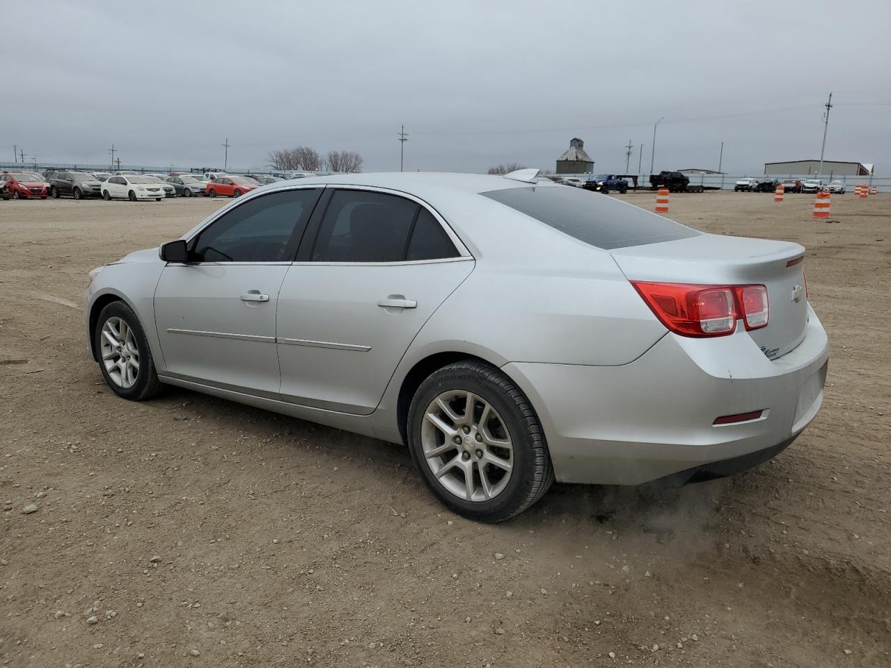 2015 Chevrolet Malibu - Image 2