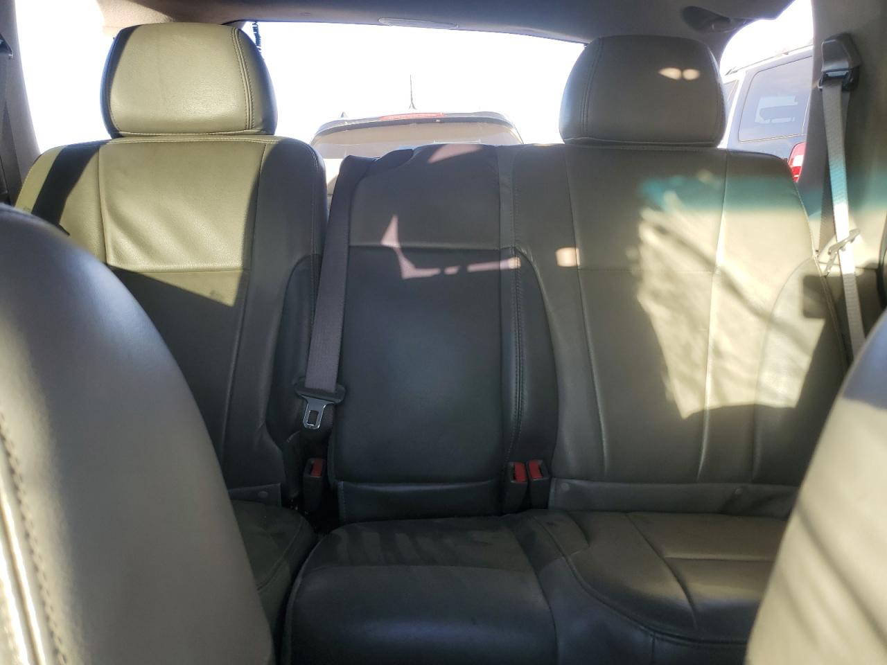 2004 Chevrolet TrailBlazer - Image 10