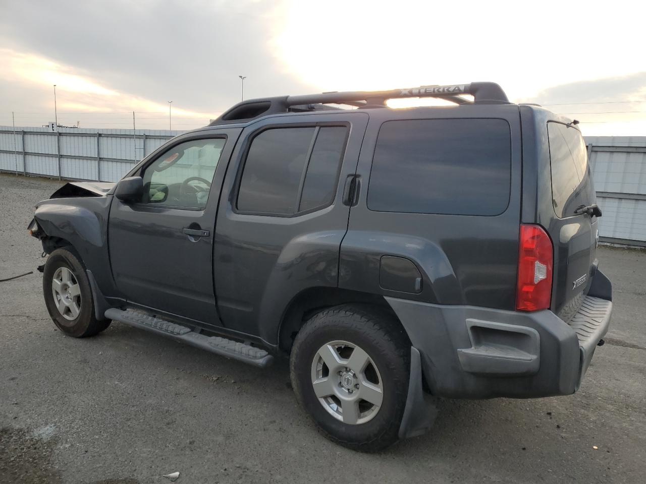 2008 Nissan XTerra - Image 2