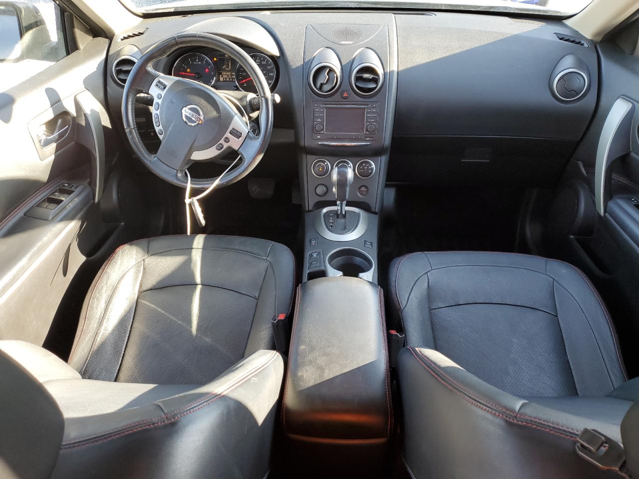 2013 Nissan Rogue - Image 8