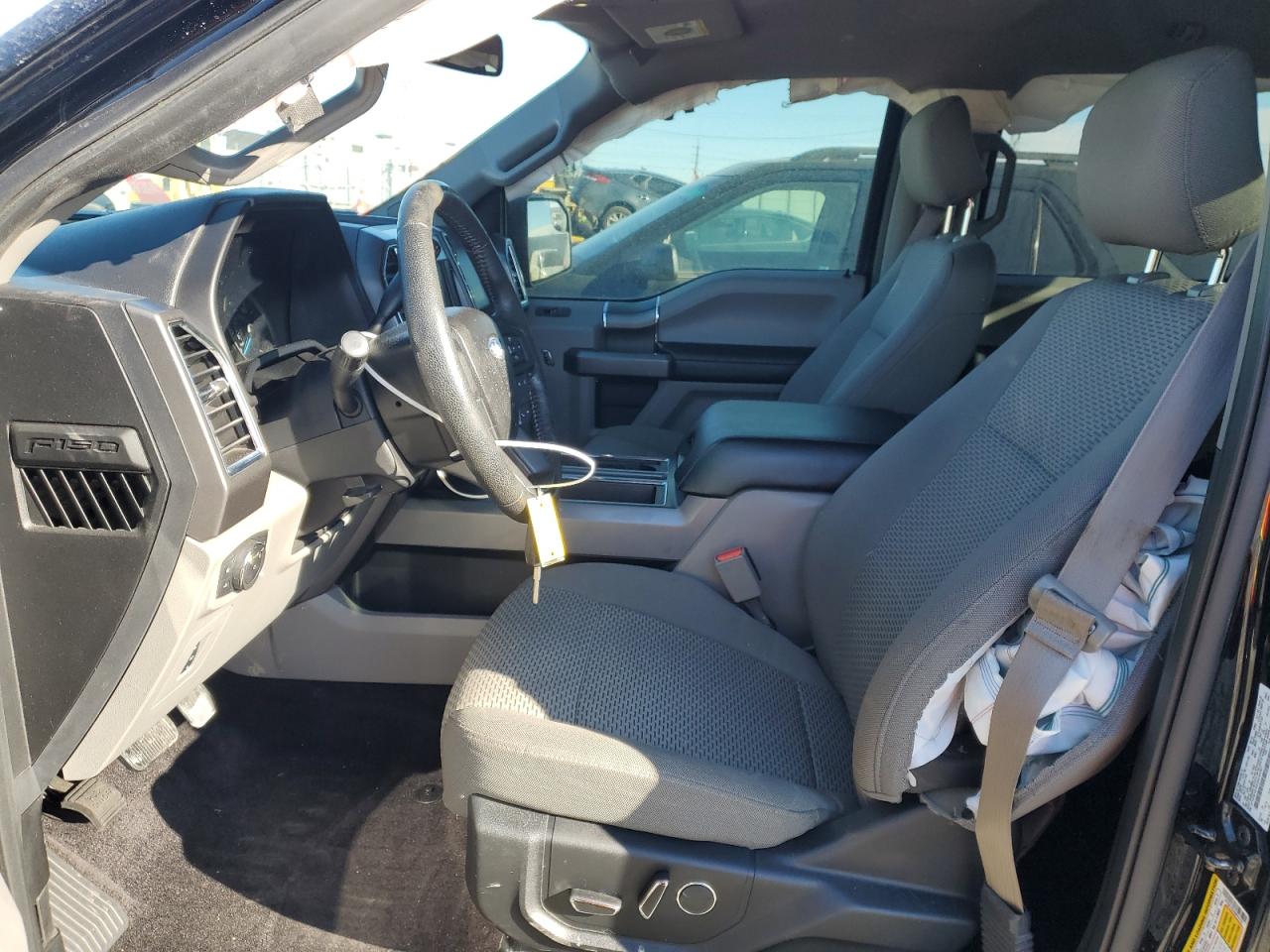 2016 Ford F-150 - Image 7