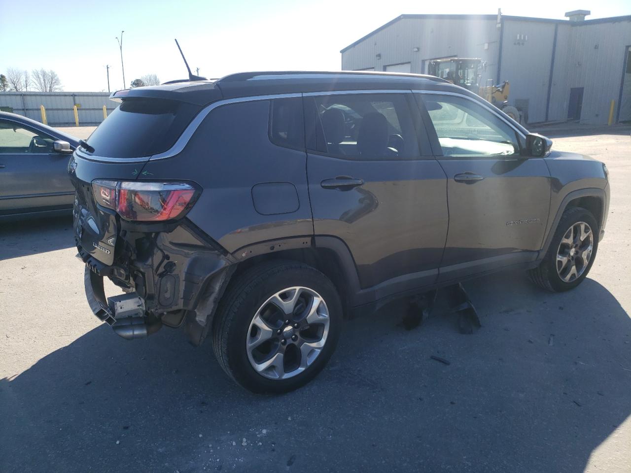 2018 Jeep Compass - Image 3
