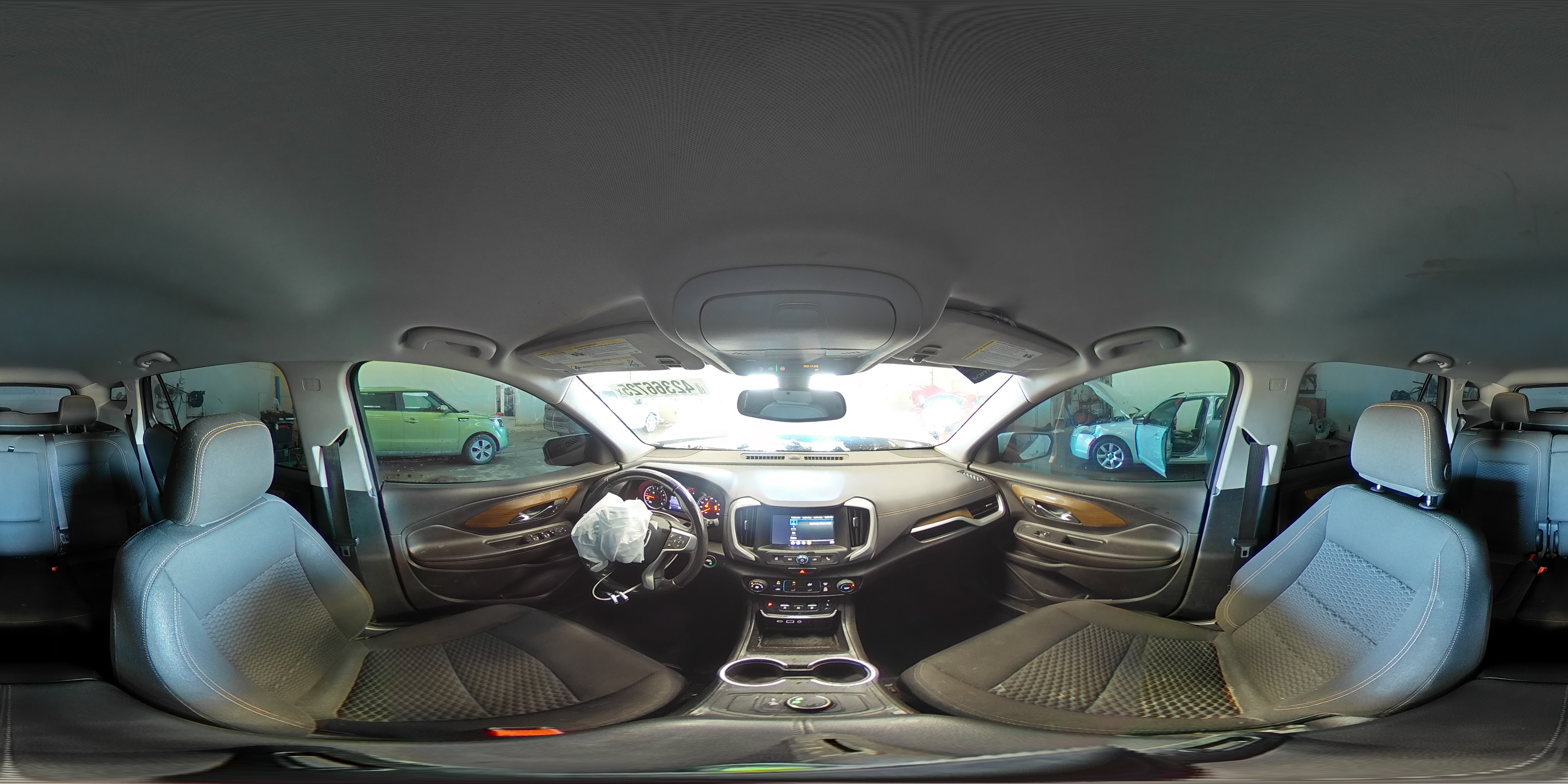 2019 GMC Terrain - Image 16