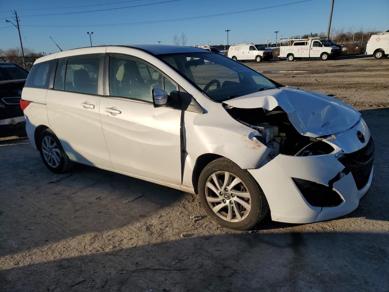 2014 Mazda 5 - Image 4