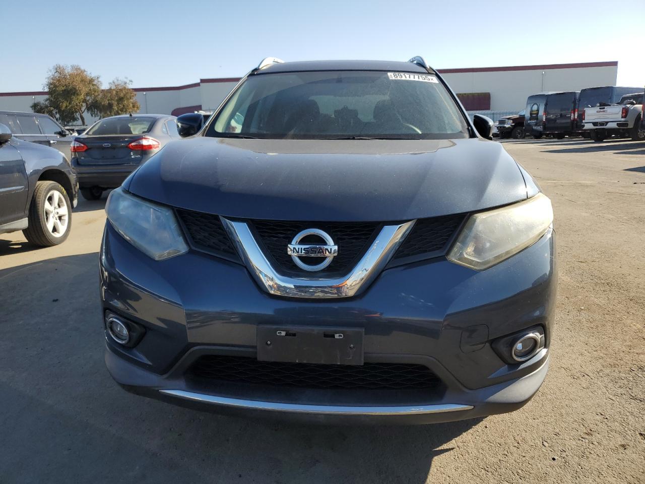 2016 Nissan Rogue - Image 5