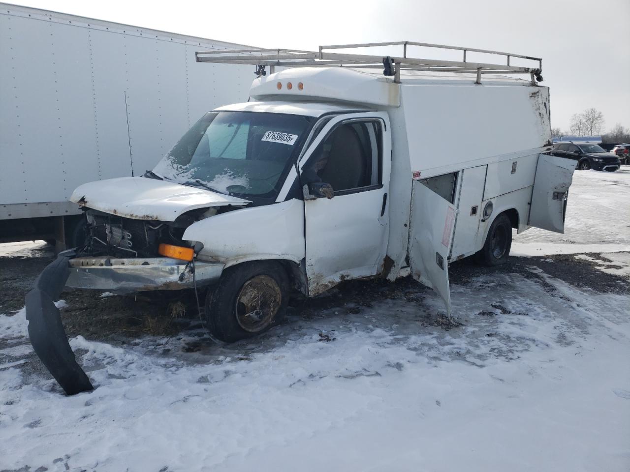 2013 Chevrolet Express - Image 1