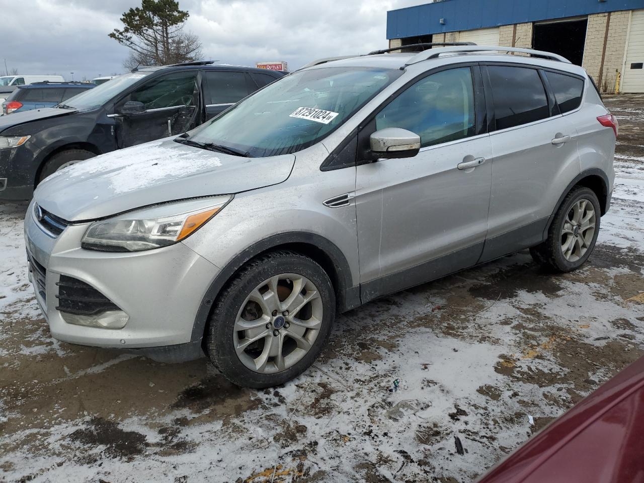 VIN 1FMCU9J93GUB70001 2016 FORD ESCAPE no.1