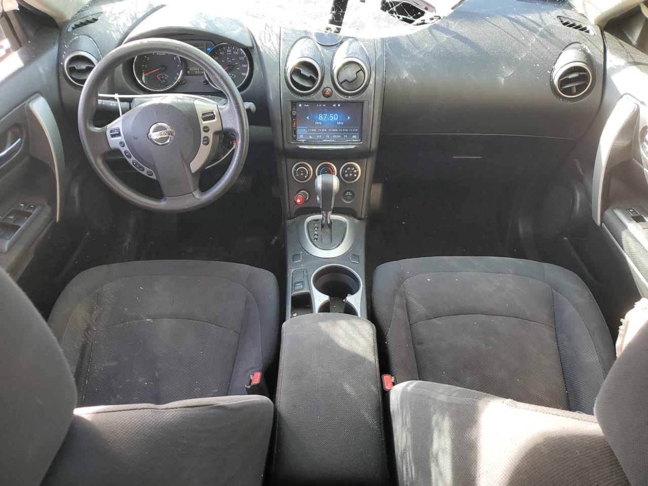 2015 Nissan Rogue - Image 8