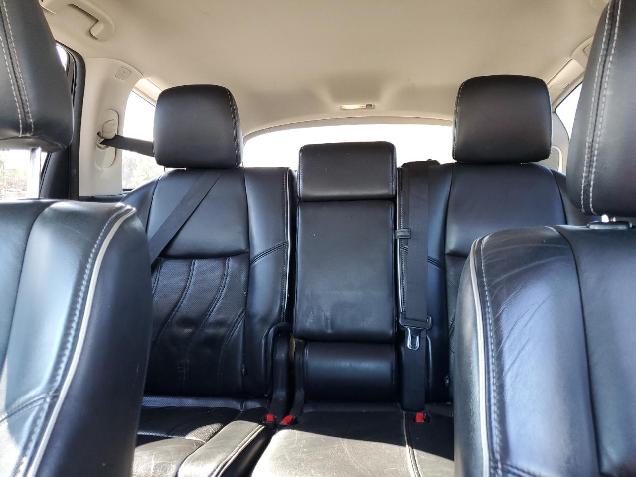 2016 Infiniti QX60 - Image 10