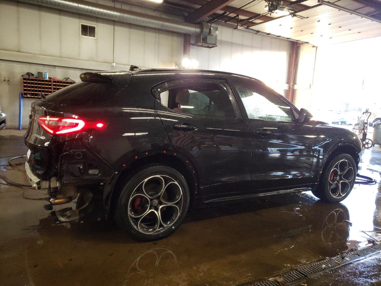 2021 Alfa Romeo Stelvio - Image 3