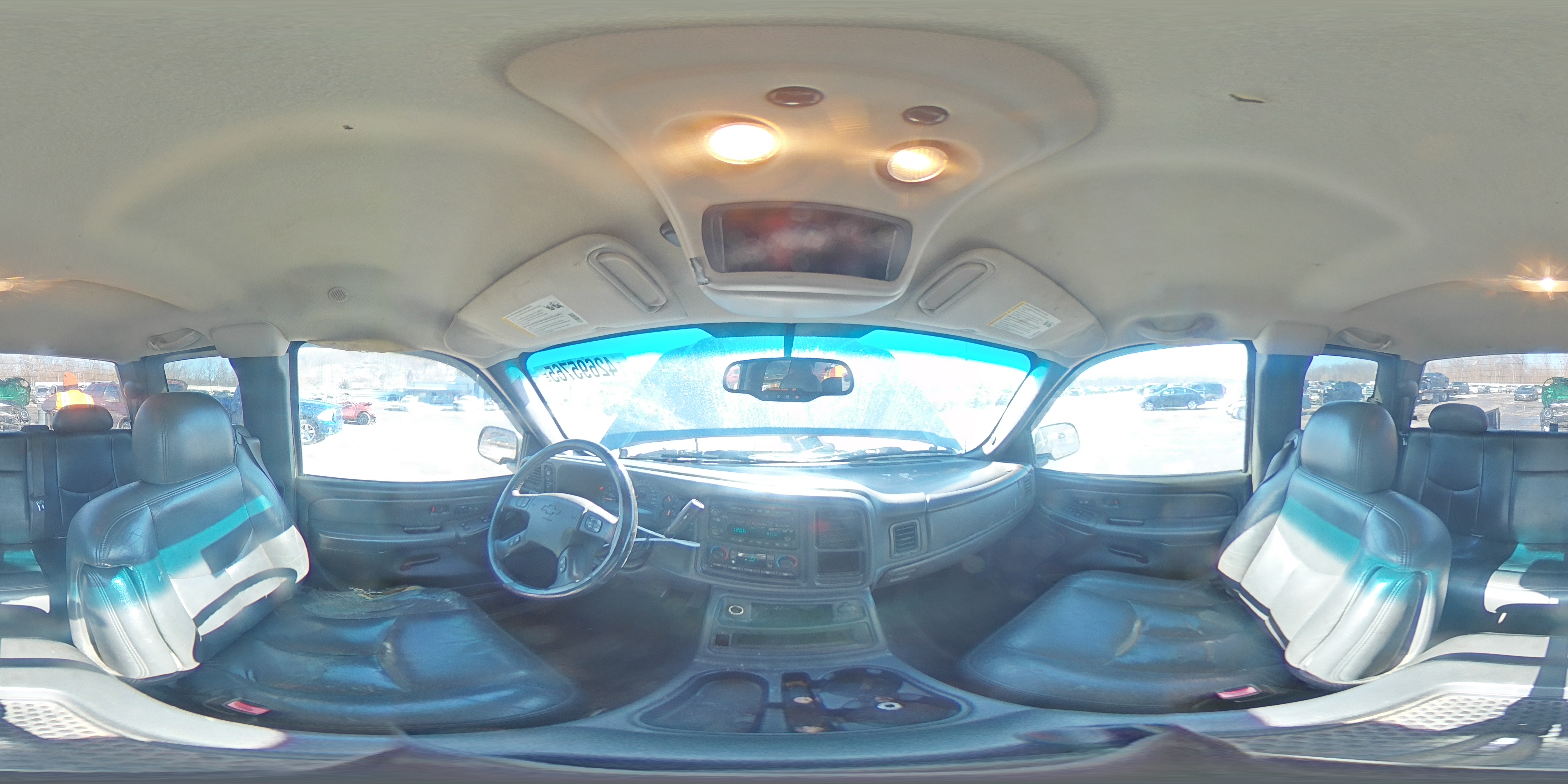 2006 Chevrolet Silverado - Image 12