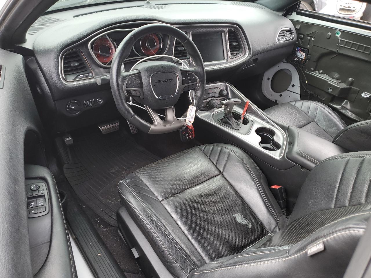 2016 Dodge Challenger - Image 8