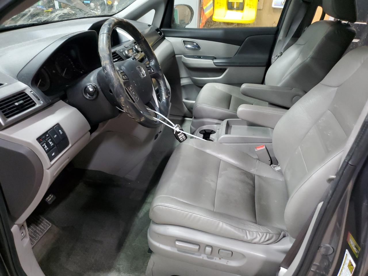 2016 Honda Odyssey - Image 7