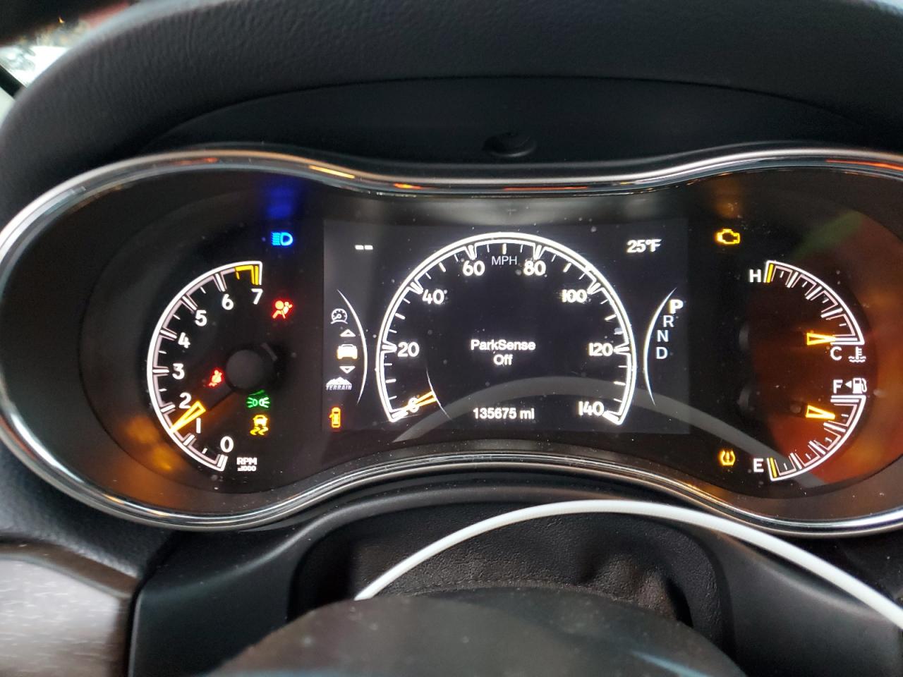 2017 Jeep Grand Cherokee - Image 9