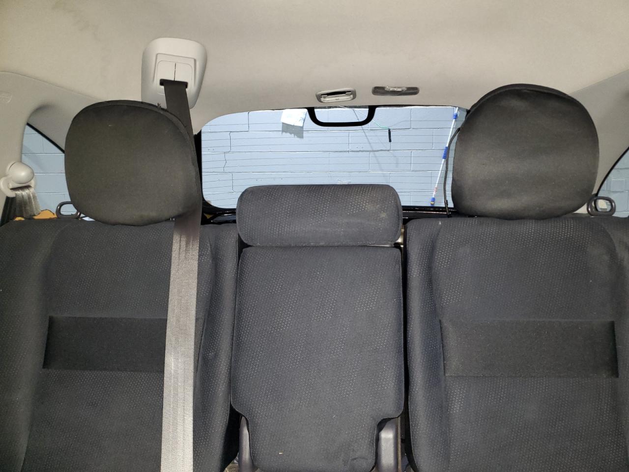 2011 Honda CR-V - Image 10
