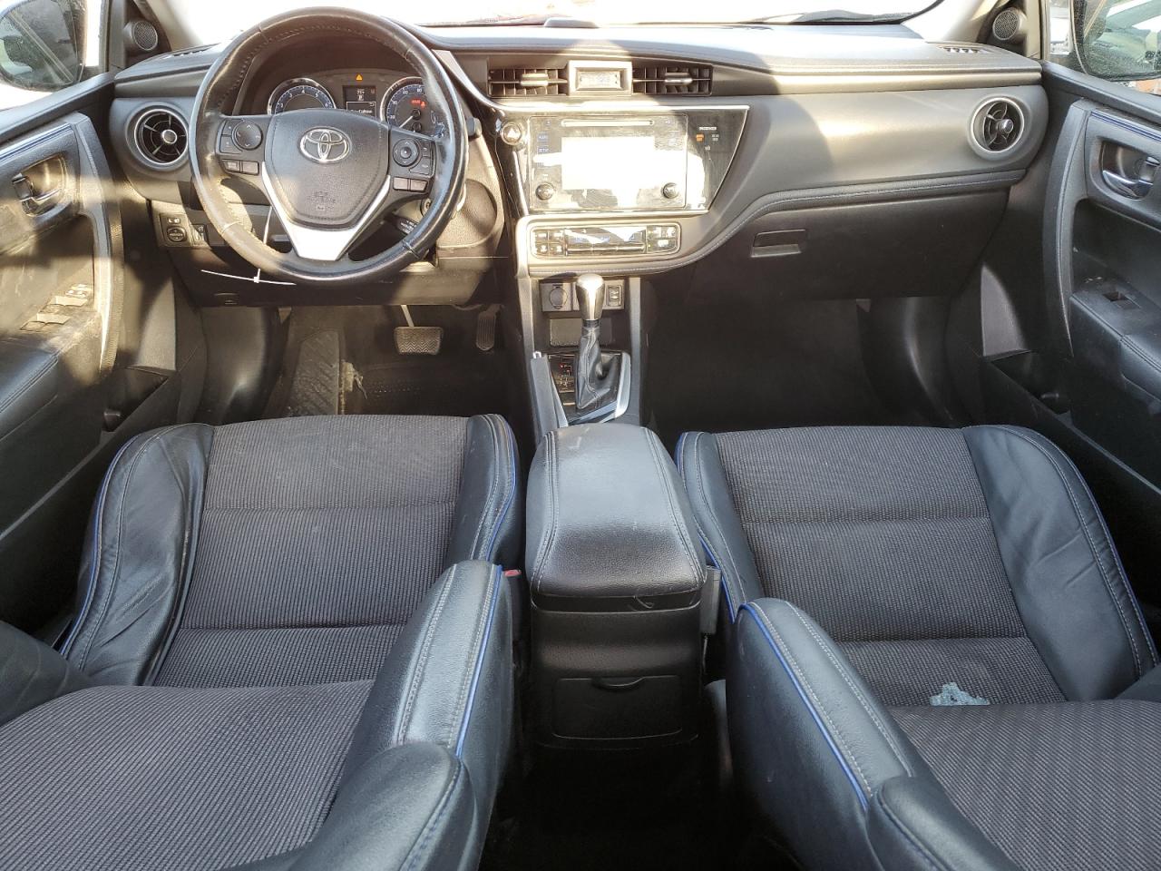 2017 Toyota Corolla - Image 8