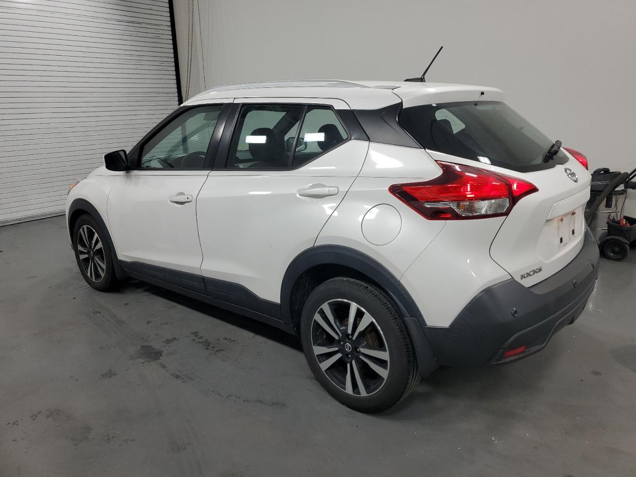 2020 Nissan Kicks - Image 2