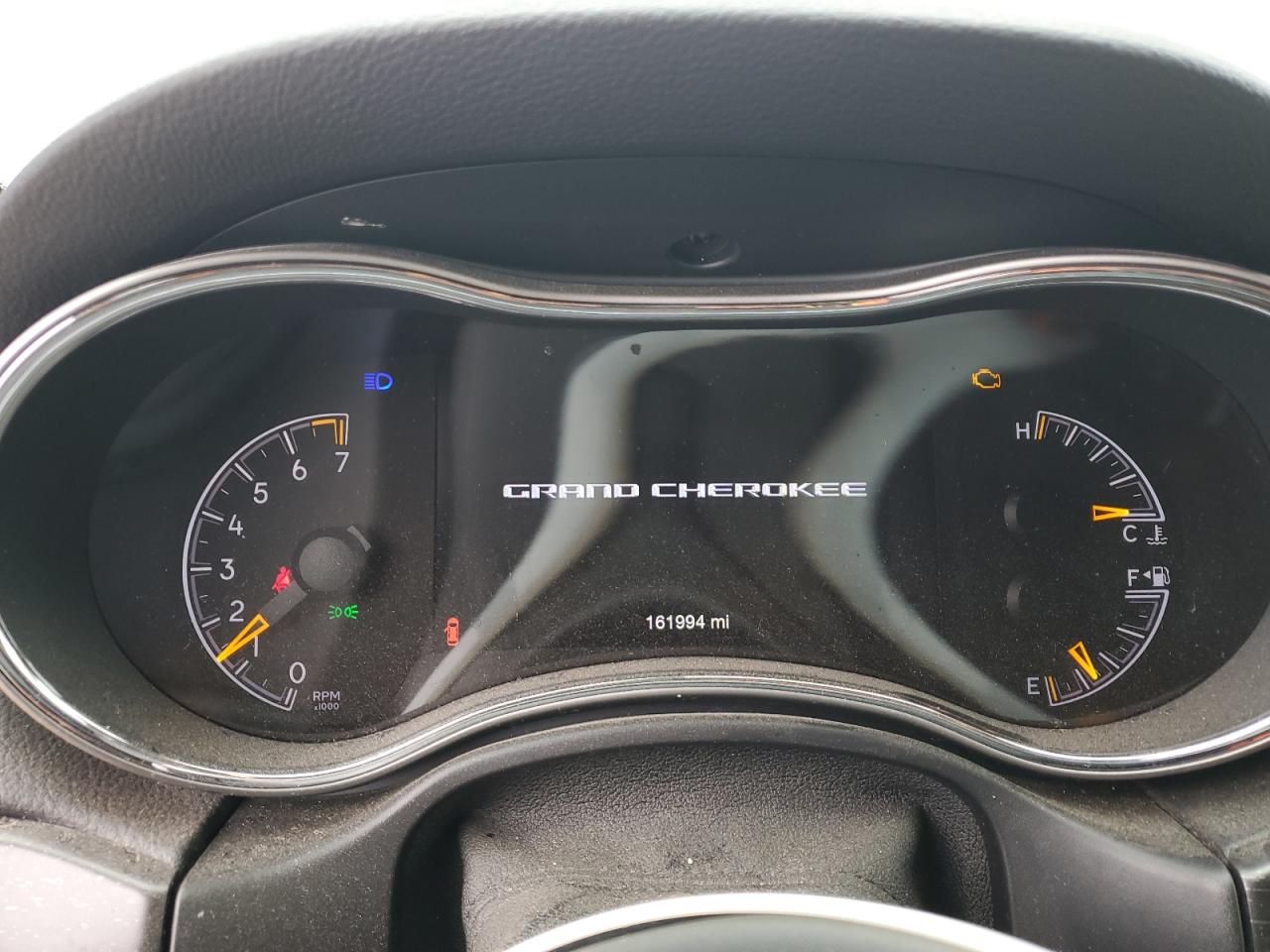 2018 Jeep Grand Cherokee - Image 9