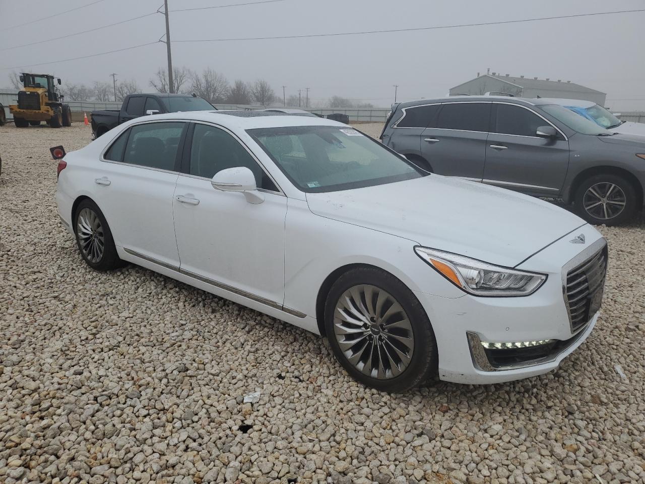 2017 Genesis G90 - Image 4