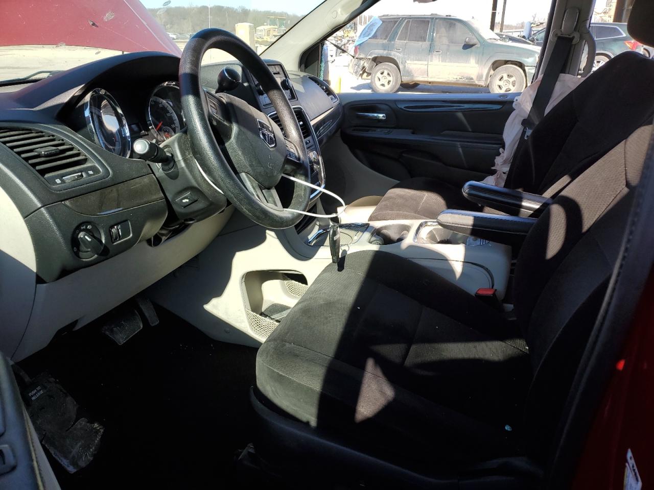 2013 Dodge Caravan - Image 7