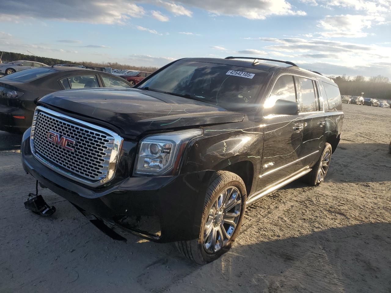 2015 GMC Yukon - Image 1