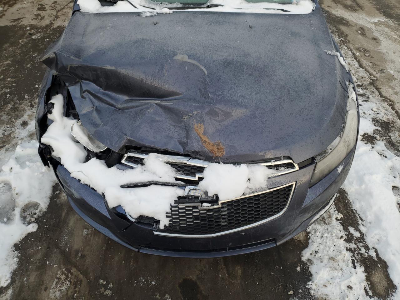 2014 Chevrolet Cruze - Image 11
