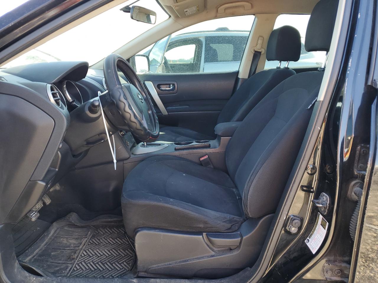 2010 Nissan Rogue - Image 7