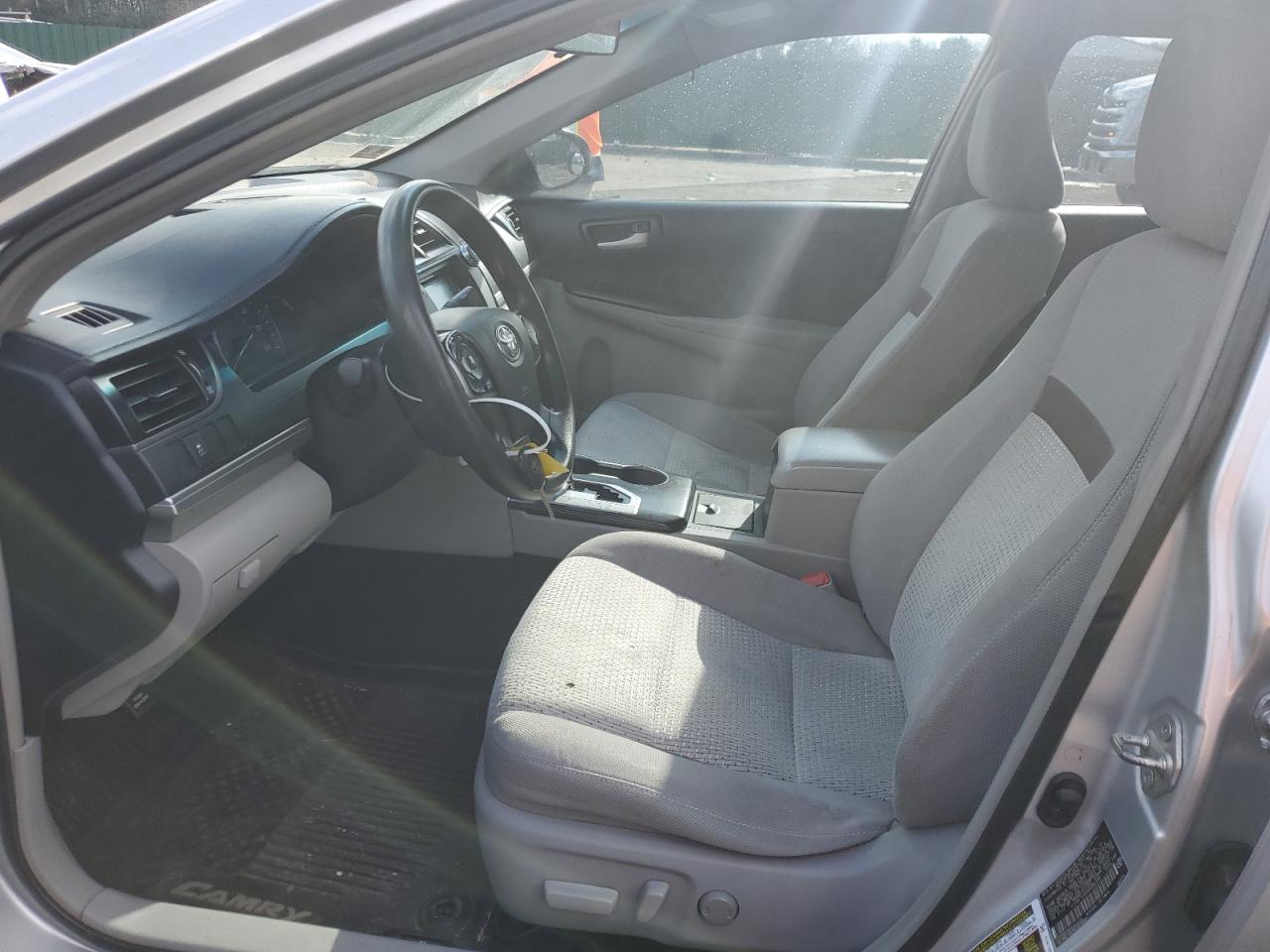 2013 Toyota Camry - Image 7
