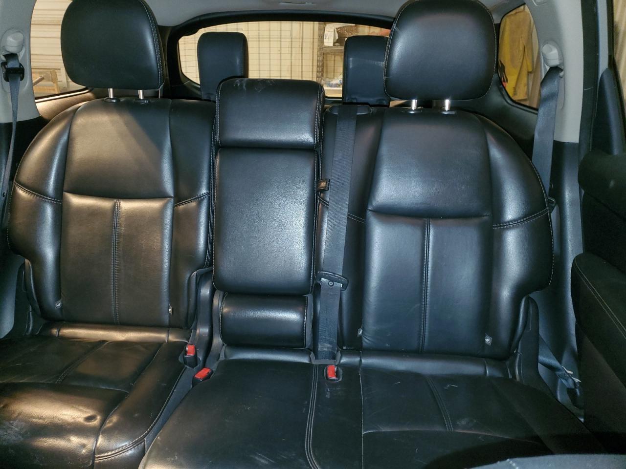 2016 Nissan Pathfinder - Image 10