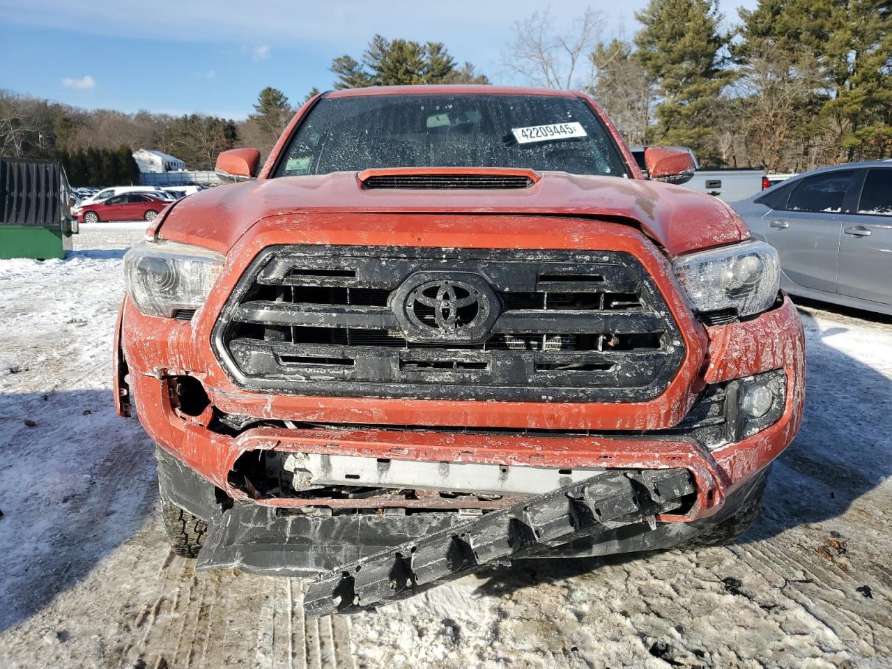 2016 Toyota Tacoma - Image 5
