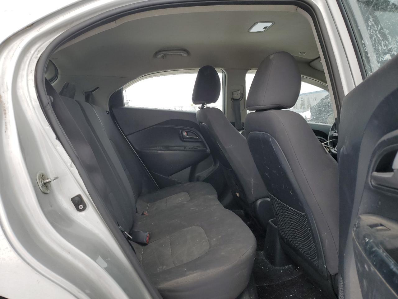 2014 Kia Rio - Image 10