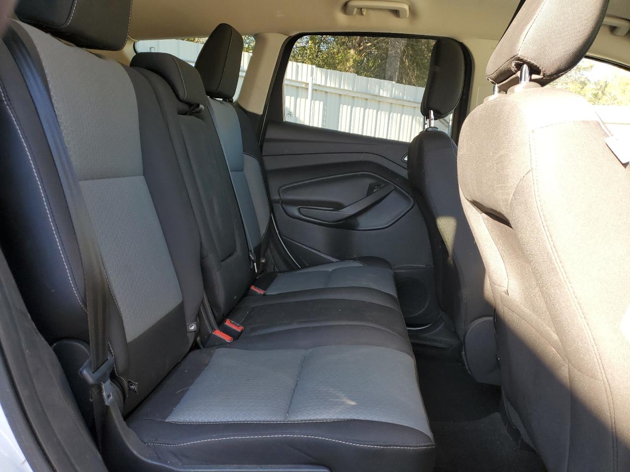 1FMCU0GD5JUC49541 FORD ESCAPE 2018