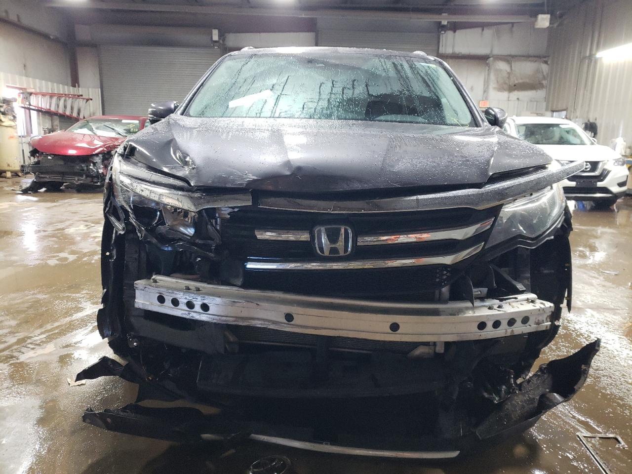 2017 Honda Pilot - Image 5