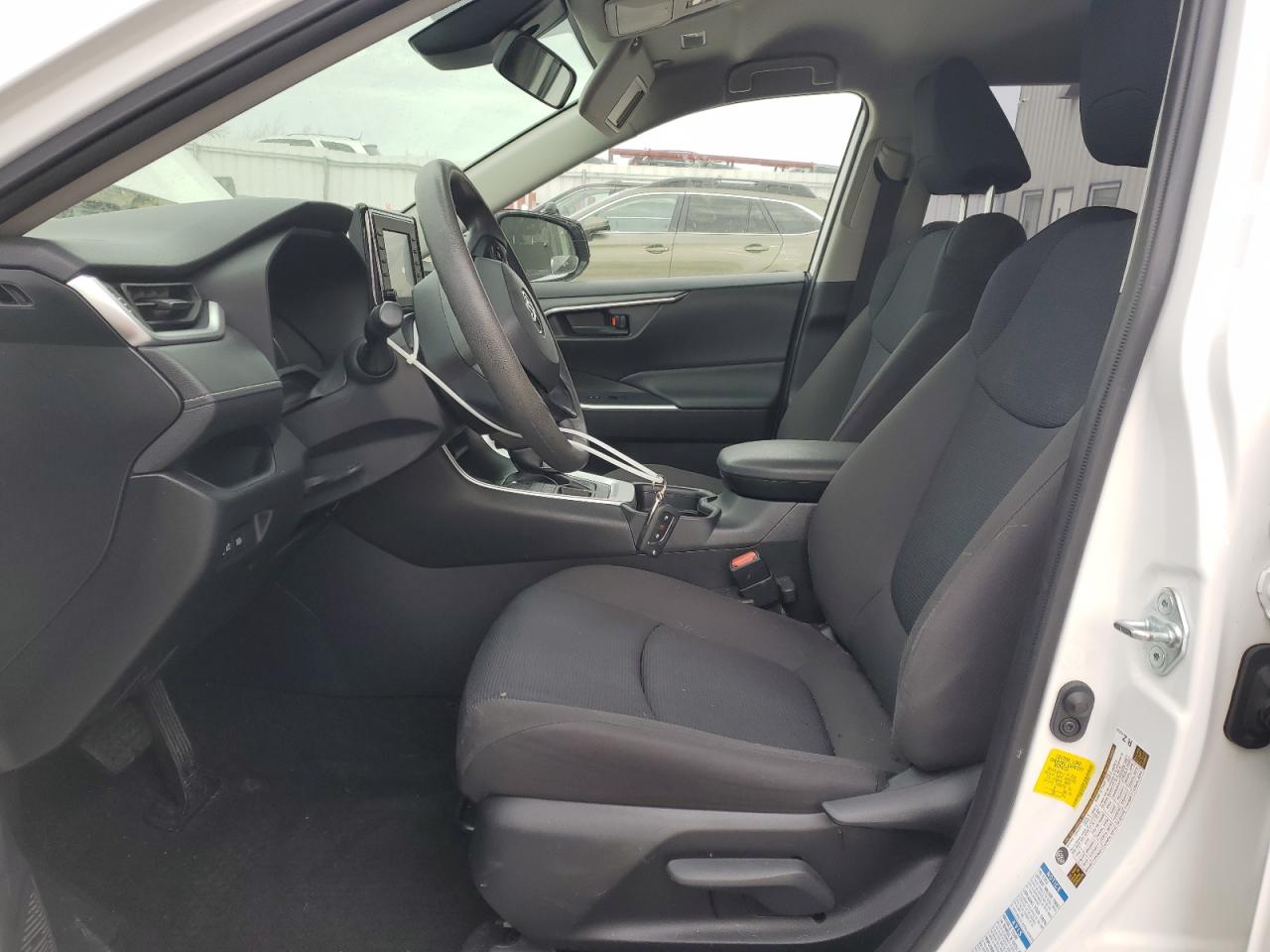 2020 Toyota RAV 4 - Image 7